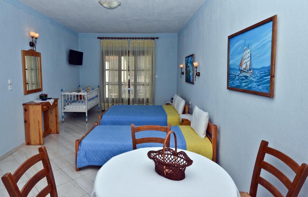 Aris Junior Studio & Apartments Neo Klima Camera foto